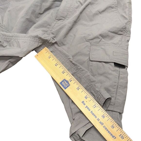Boys sz M 8-10 Cargo synthetic shorts in dr gray adjustable quick dry adventure - Picture 6 of 6